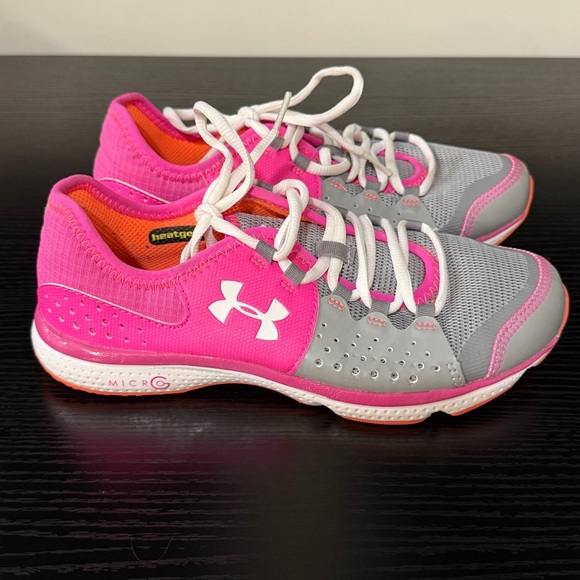 Under Armour Youth Micro G Assert 7 Running Shoes - Picture 5 of 14